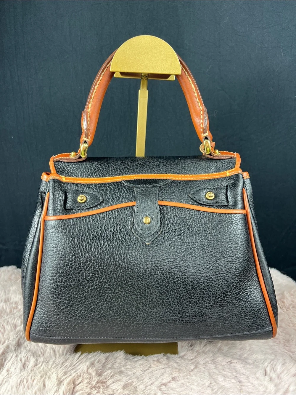 Dooney & Bourke Vintage All Weather Leather AWL Carrier Satchel Black USA